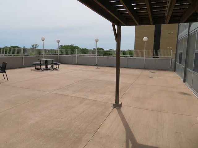 7234 W North Avenue 701, Elmwood Park, IL 60707
