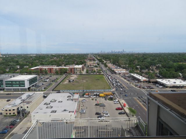 7234 W North Avenue 701, Elmwood Park, IL 60707