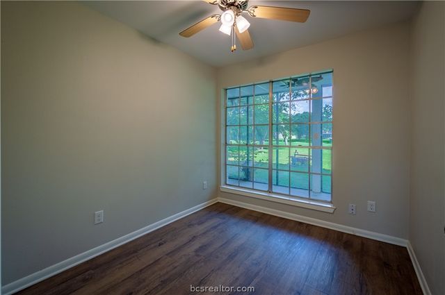 38 Golfview Drive, Hilltop Lakes, TX 77871