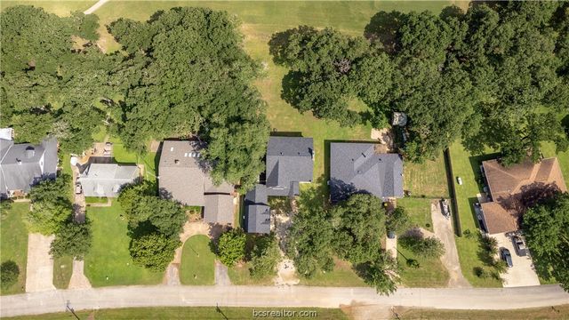 38 Golfview Drive, Hilltop Lakes, TX 77871