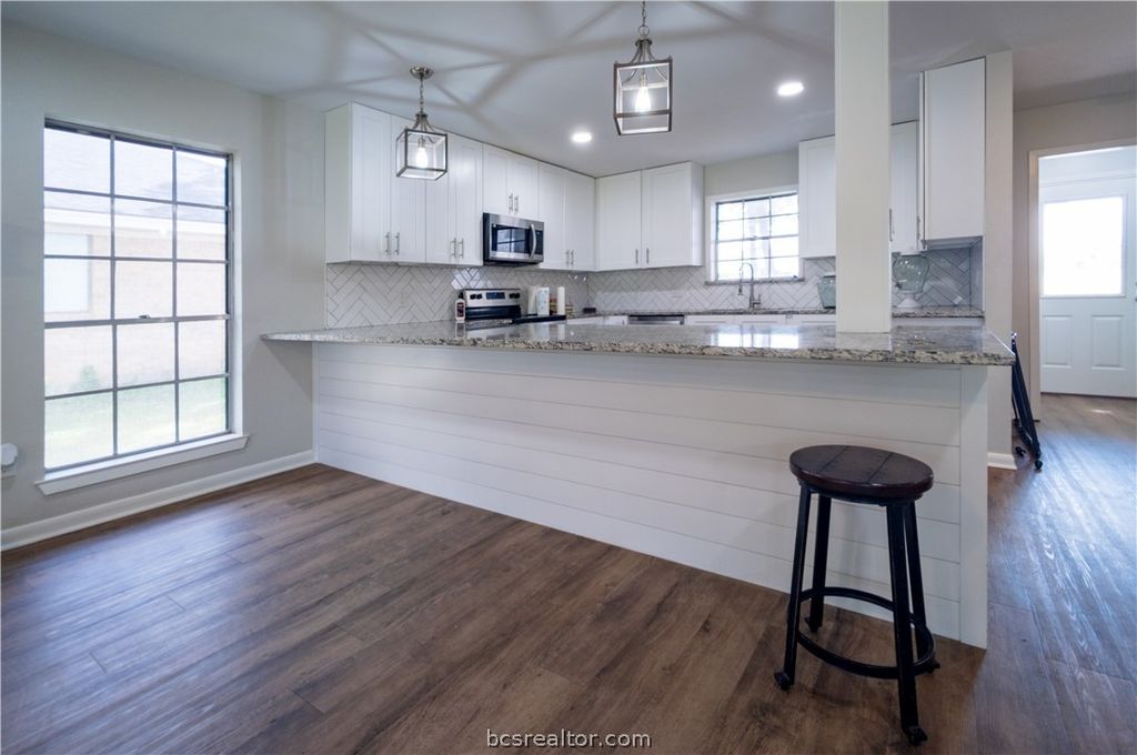 38 Golfview Drive, Hilltop Lakes, TX 77871 — photo 3