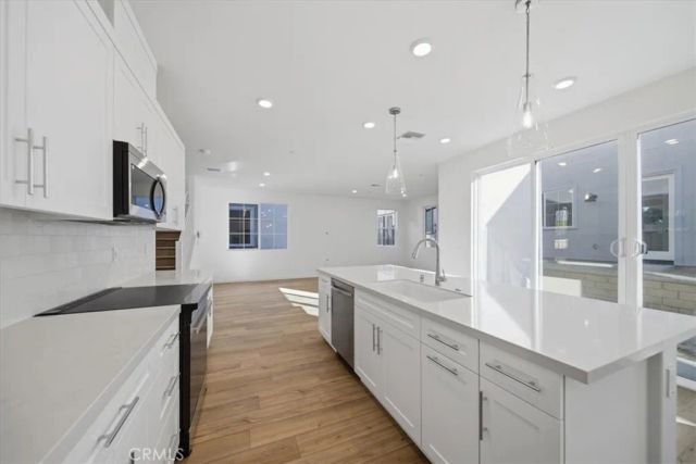 4868 Arroyo Run, Moorpark, CA 93021