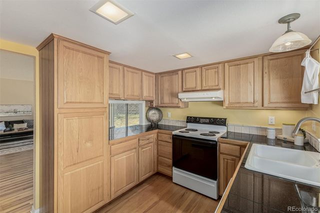 3571 S Kittredge Street E, Aurora, CO 80013