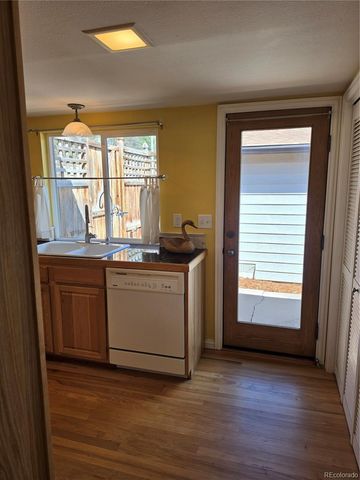 3571 S Kittredge Street E, Aurora, CO 80013