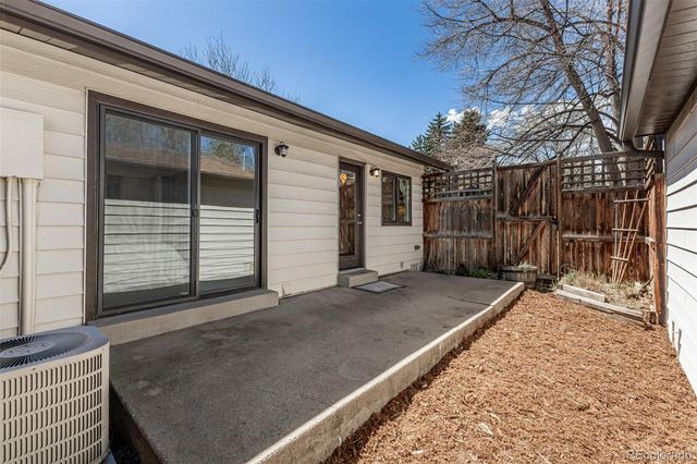 3571 S Kittredge Street E, Aurora, CO 80013