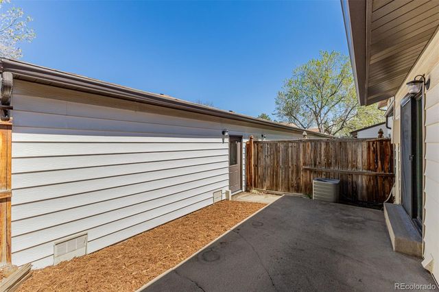 3571 S Kittredge Street E, Aurora, CO 80013