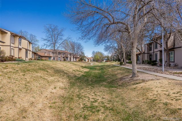 3571 S Kittredge Street E, Aurora, CO 80013