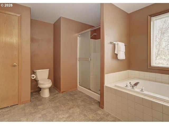 300 Nw 12TH St, Battle Ground, WA 98604