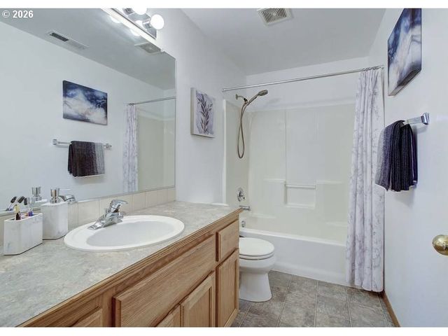 300 Nw 12TH St, Battle Ground, WA 98604