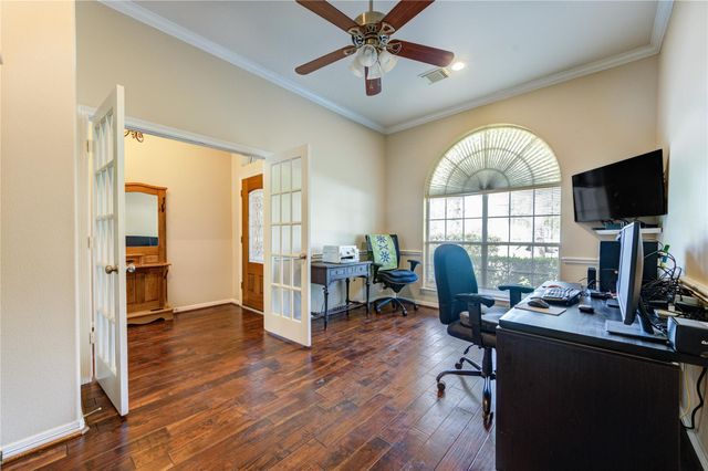 7902 Trophy Place Drive, Humble, TX 77346