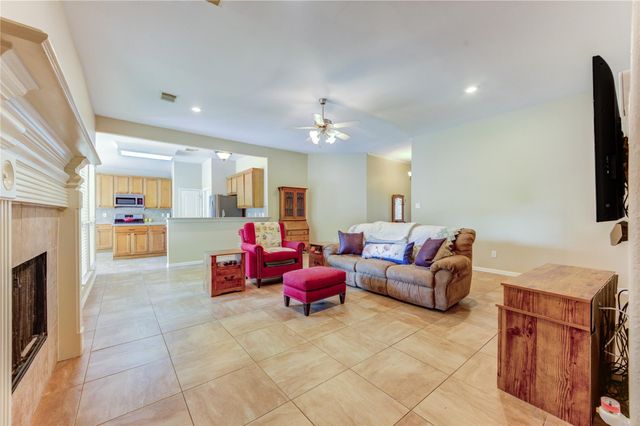 7902 Trophy Place Drive, Humble, TX 77346