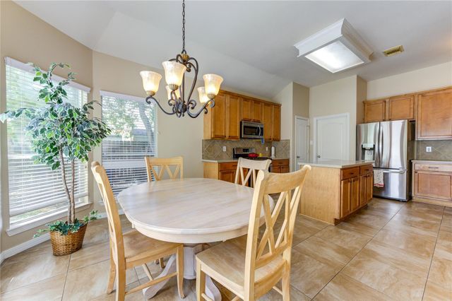 7902 Trophy Place Drive, Humble, TX 77346