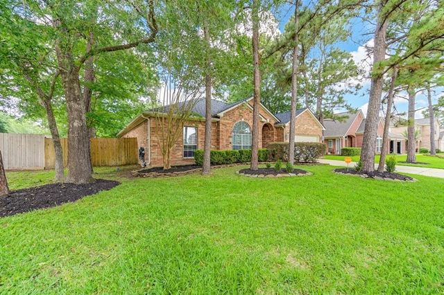 7902 Trophy Place Drive, Humble, TX 77346