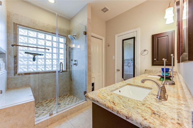 7902 Trophy Place Drive, Humble, TX 77346