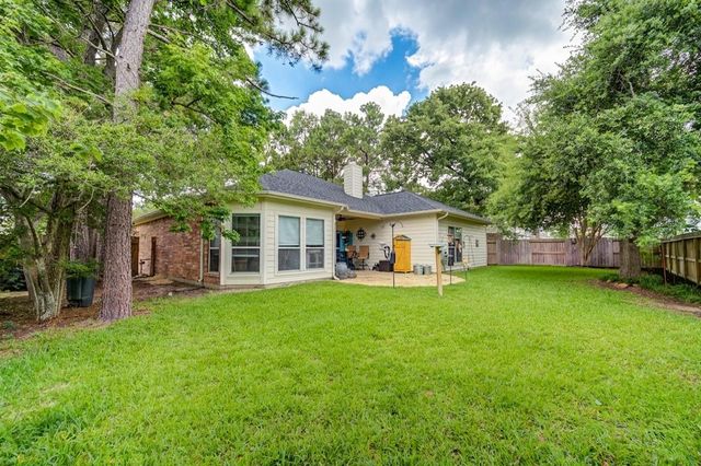 7902 Trophy Place Drive, Humble, TX 77346