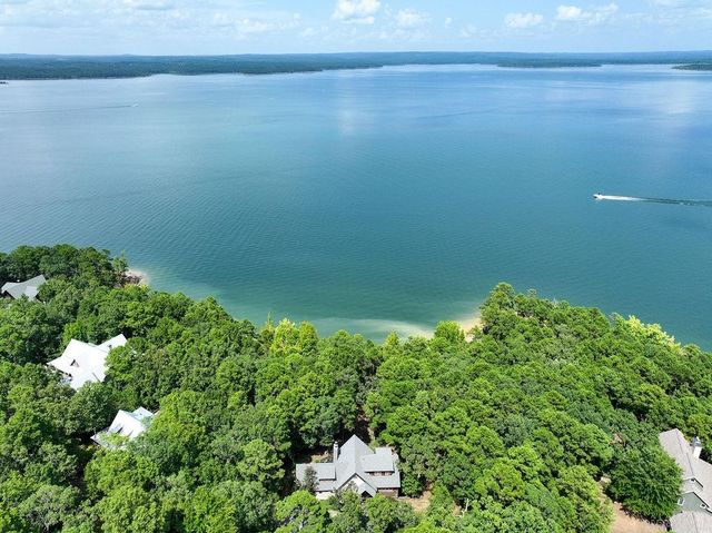 144 Lake Point Drive, Quitman, AR 72131