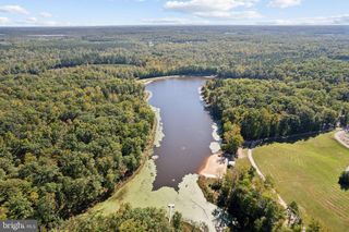 LAKE RUTH ANN, Louisa, VA 23093