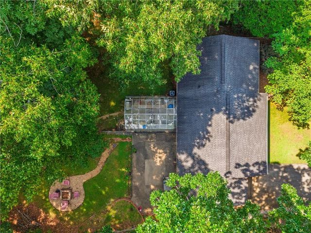 1087 N Hills Drive, Decatur, GA 30033