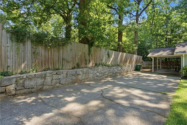 1087 N Hills Drive, Decatur, GA 30033
