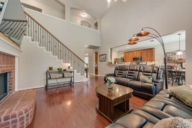 8313 Tribute Lane, Fort Worth, TX 76131