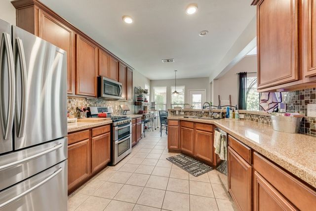 8313 Tribute Lane, Fort Worth, TX 76131