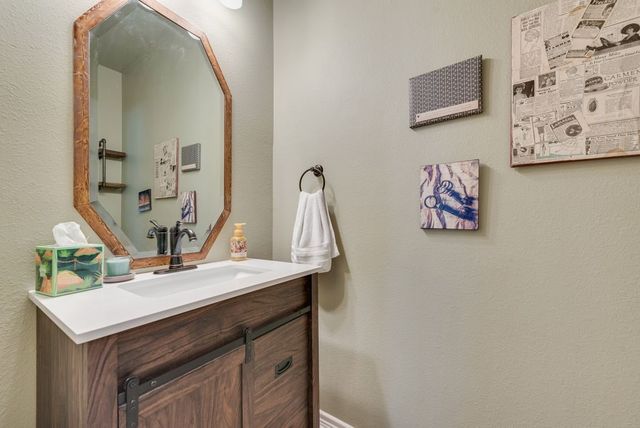 8313 Tribute Lane, Fort Worth, TX 76131