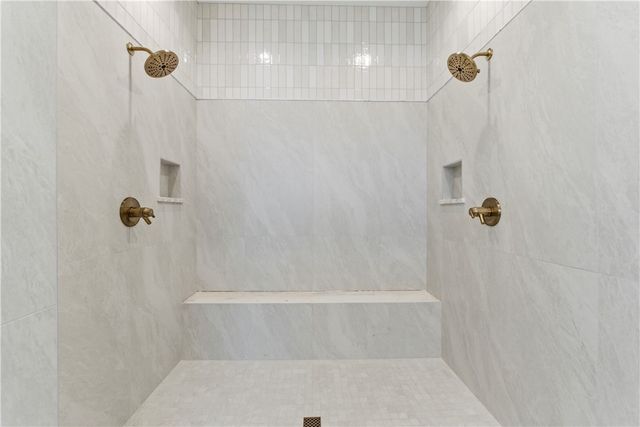 716 W Central Avenue, Bentonville, AR 72712