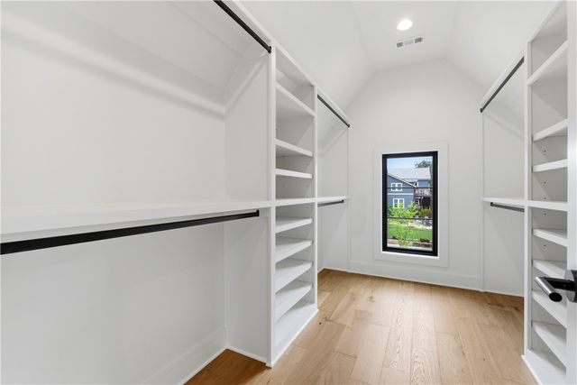 716 W Central Avenue, Bentonville, AR 72712