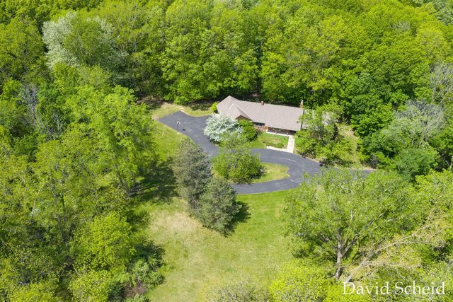 10225 River Shore Drive, Caledonia, MI 49316