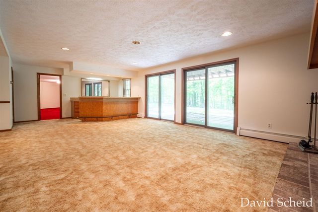 10225 River Shore Drive, Caledonia, MI 49316