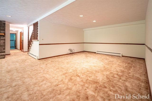 10225 River Shore Drive, Caledonia, MI 49316