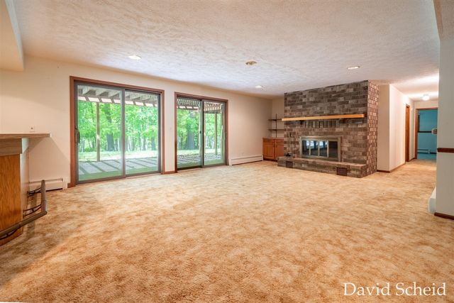 10225 River Shore Drive, Caledonia, MI 49316