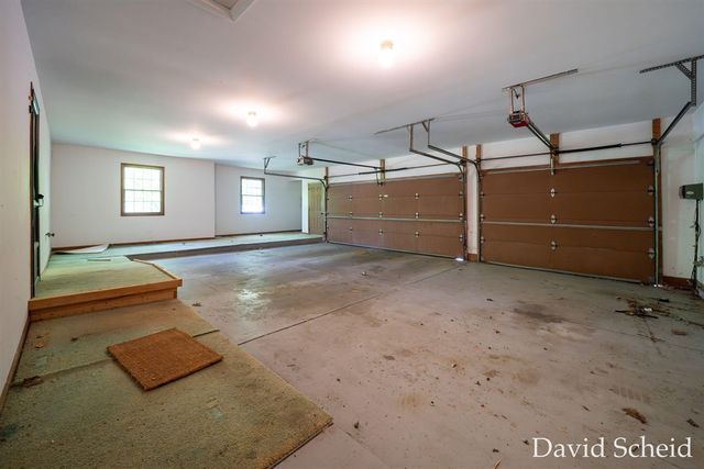 10225 River Shore Drive, Caledonia, MI 49316