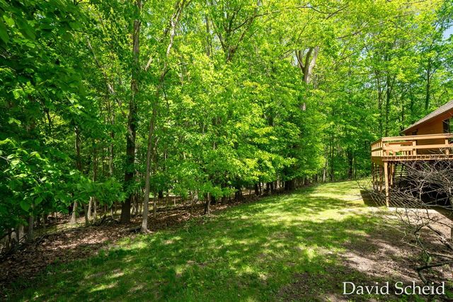 10225 River Shore Drive, Caledonia, MI 49316