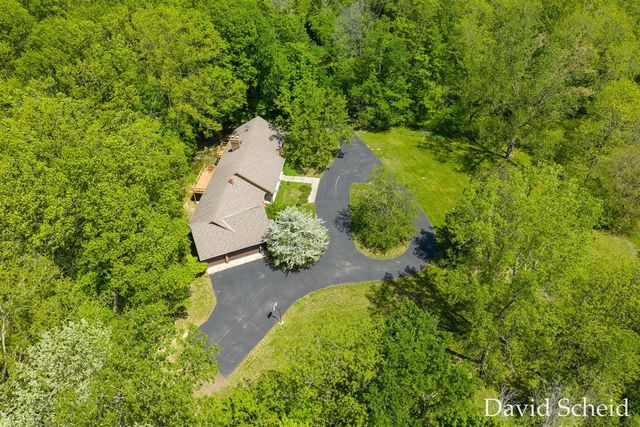 10225 River Shore Drive, Caledonia, MI 49316
