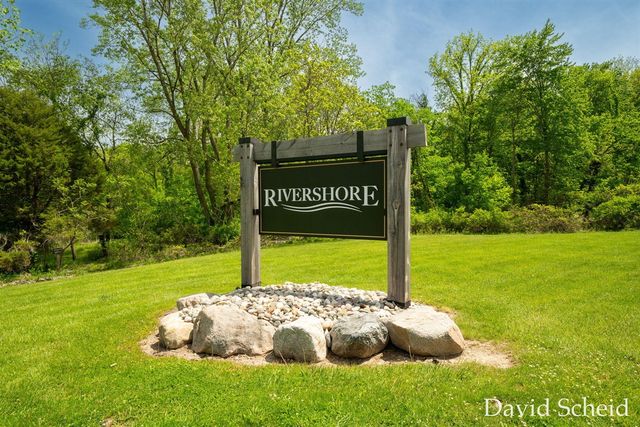 10225 River Shore Drive, Caledonia, MI 49316
