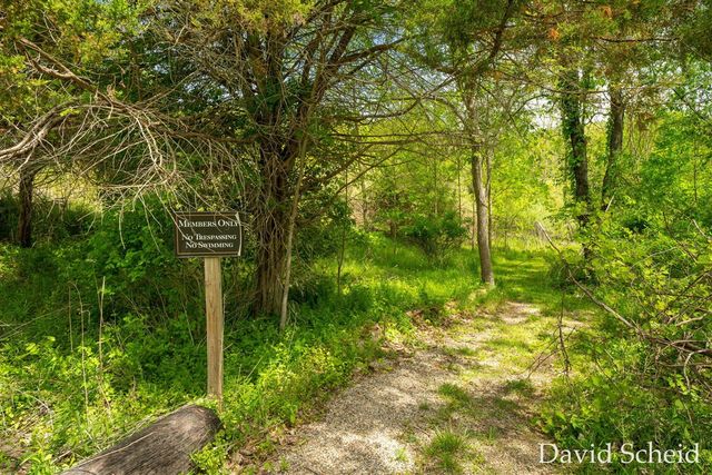 10225 River Shore Drive, Caledonia, MI 49316