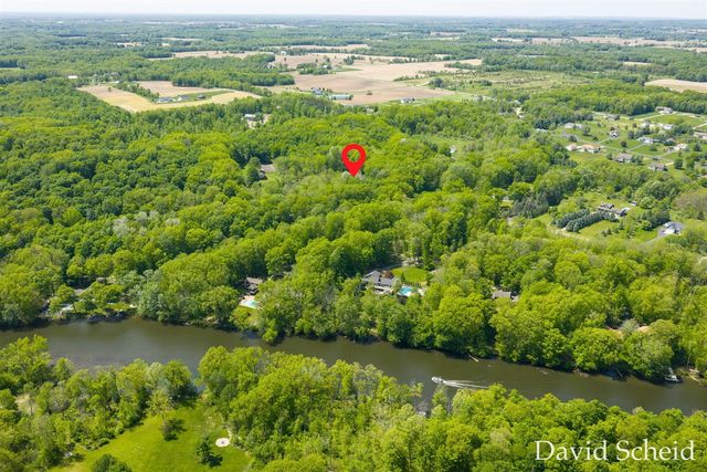 10225 River Shore Drive, Caledonia, MI 49316