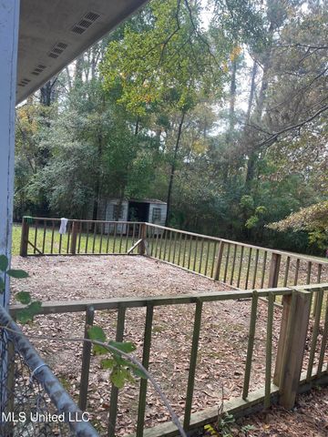 2745 Marydale Drive, Jackson, MS 39212