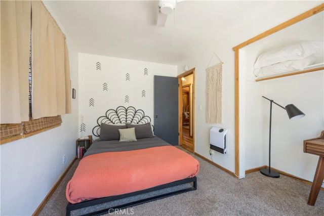 451 Cedar Lane, Sugarloaf, CA 92386