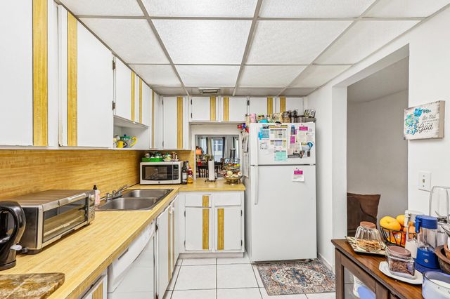 6941 Carlyle Avenue 2e, Miami Beach, FL 33141