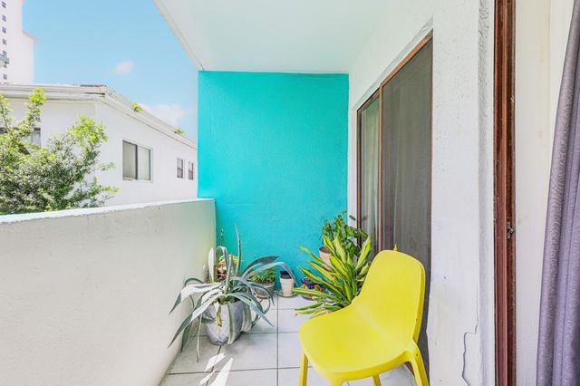 6941 Carlyle Avenue 2e, Miami Beach, FL 33141