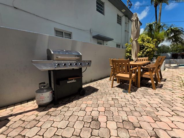 6941 Carlyle Avenue 2e, Miami Beach, FL 33141