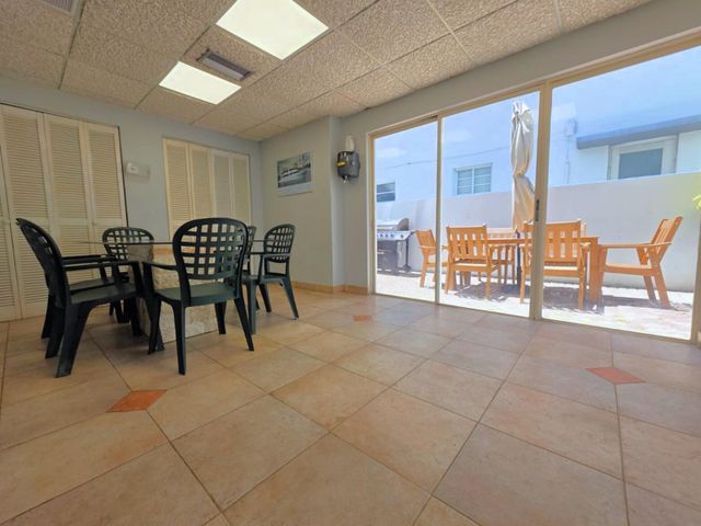6941 Carlyle Avenue 2e, Miami Beach, FL 33141