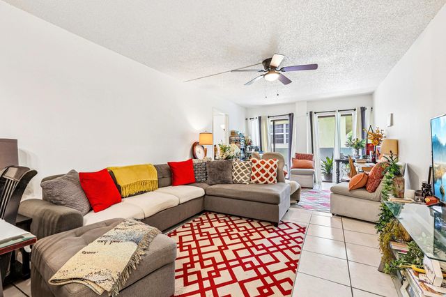 6941 Carlyle Avenue 2e, Miami Beach, FL 33141