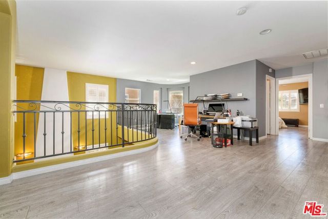 7636 Balasiano Avenue, West Hills, CA 91304