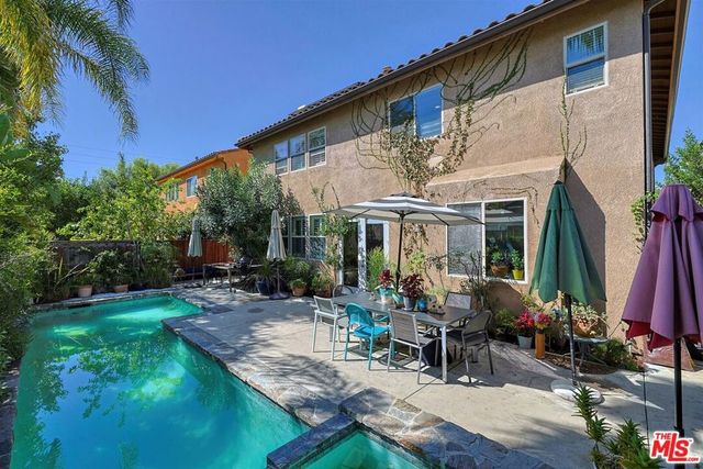 7636 Balasiano Avenue, West Hills, CA 91304