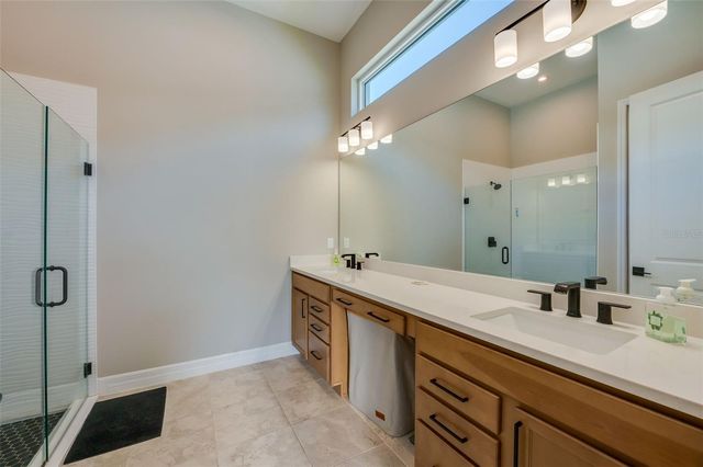 887 LAKE HILL WAY, Deland, FL 32724