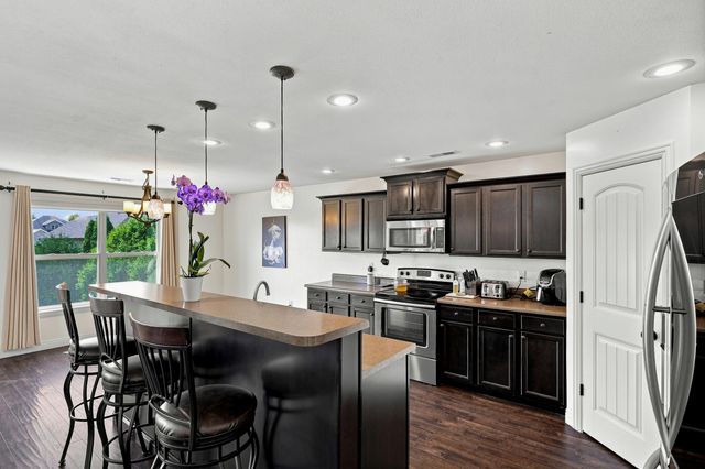 3700 ATWOOD CT, Columbia, MO 65202