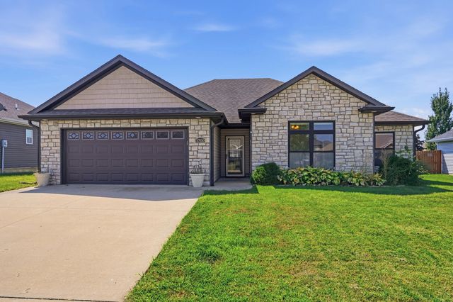 3700 ATWOOD CT, Columbia, MO 65202